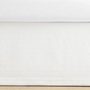 Pottery Barn Kids Crib Skirt Diamond Mattelasse